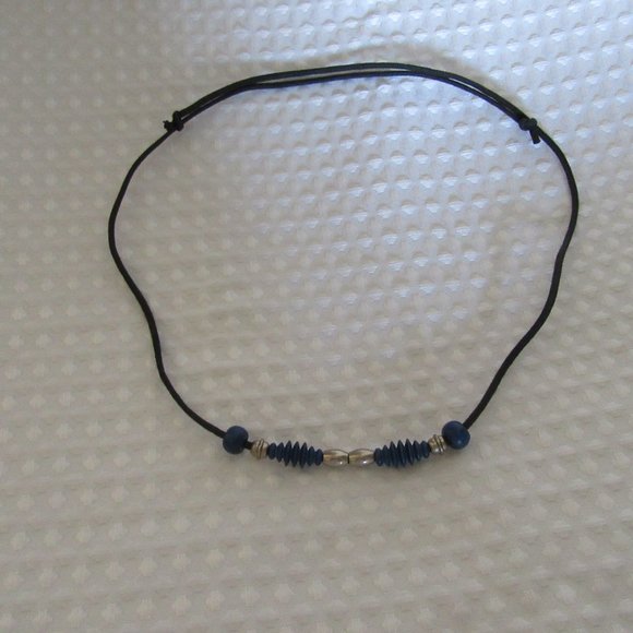 Choker Necklace on a rope add to a bundle 4 for $20.00 to get discount - Picture 5 of 5